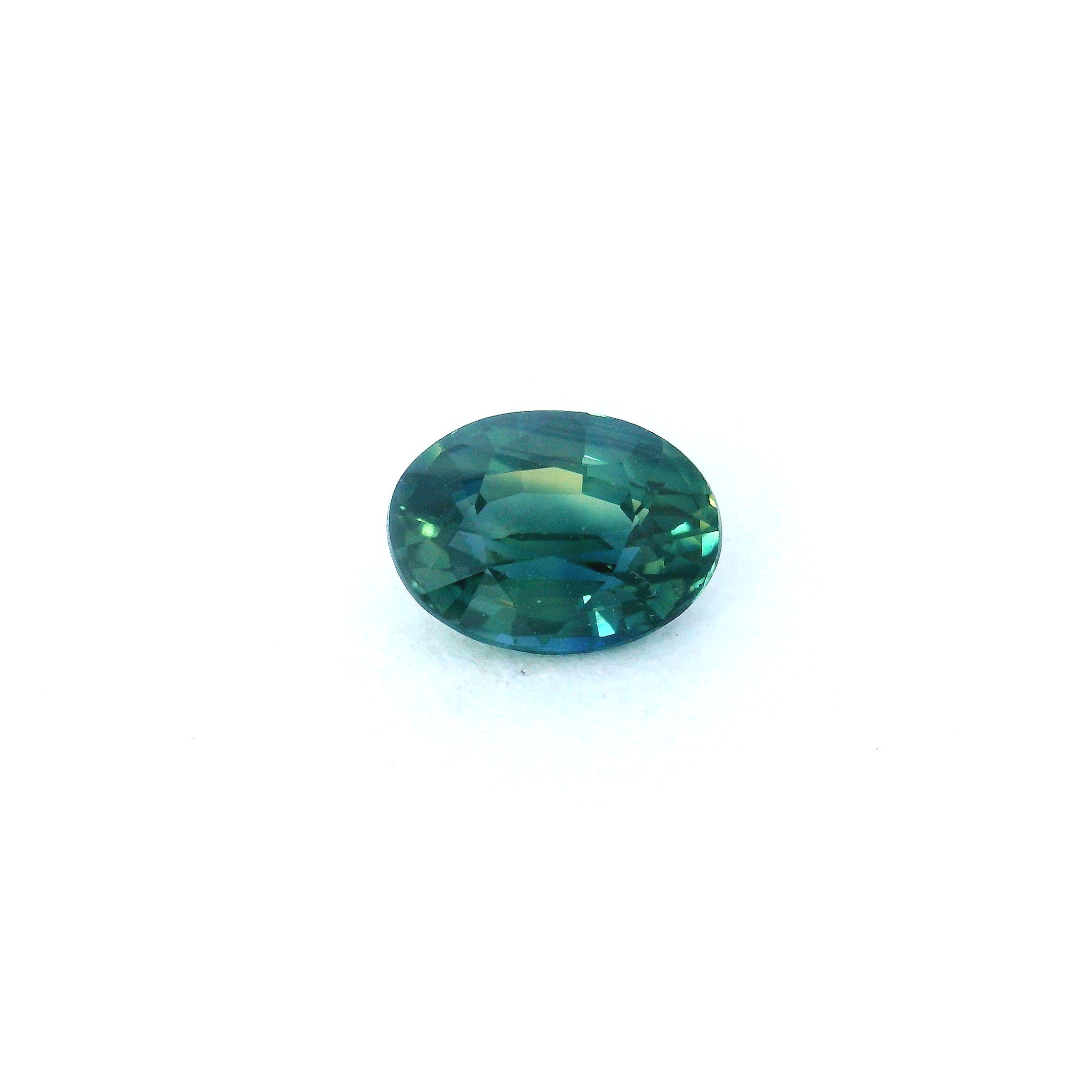 Szafir 1,58 ct, zielony, szlif owalny