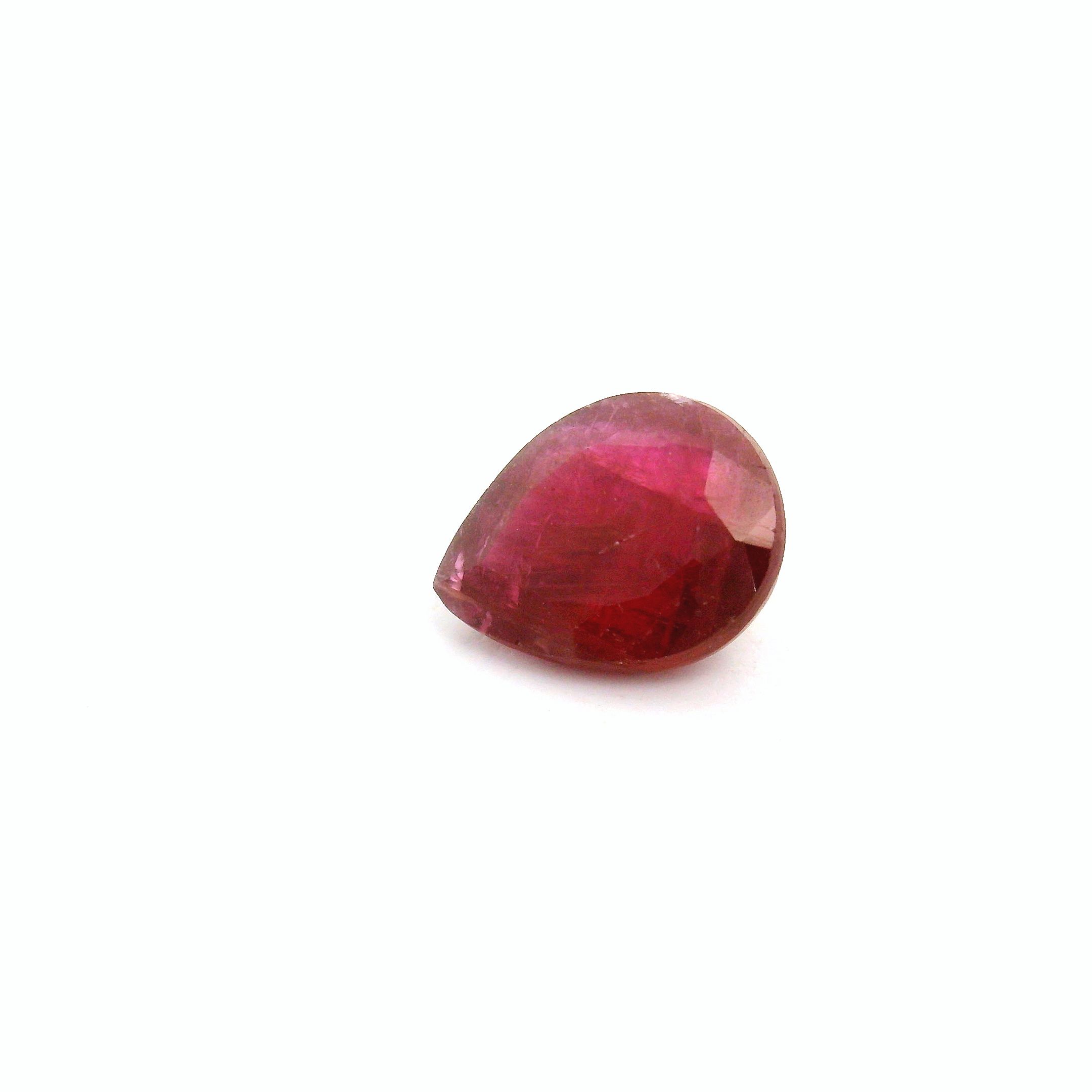 Rubin 1,65 ct, czerwony, szlif gruszka