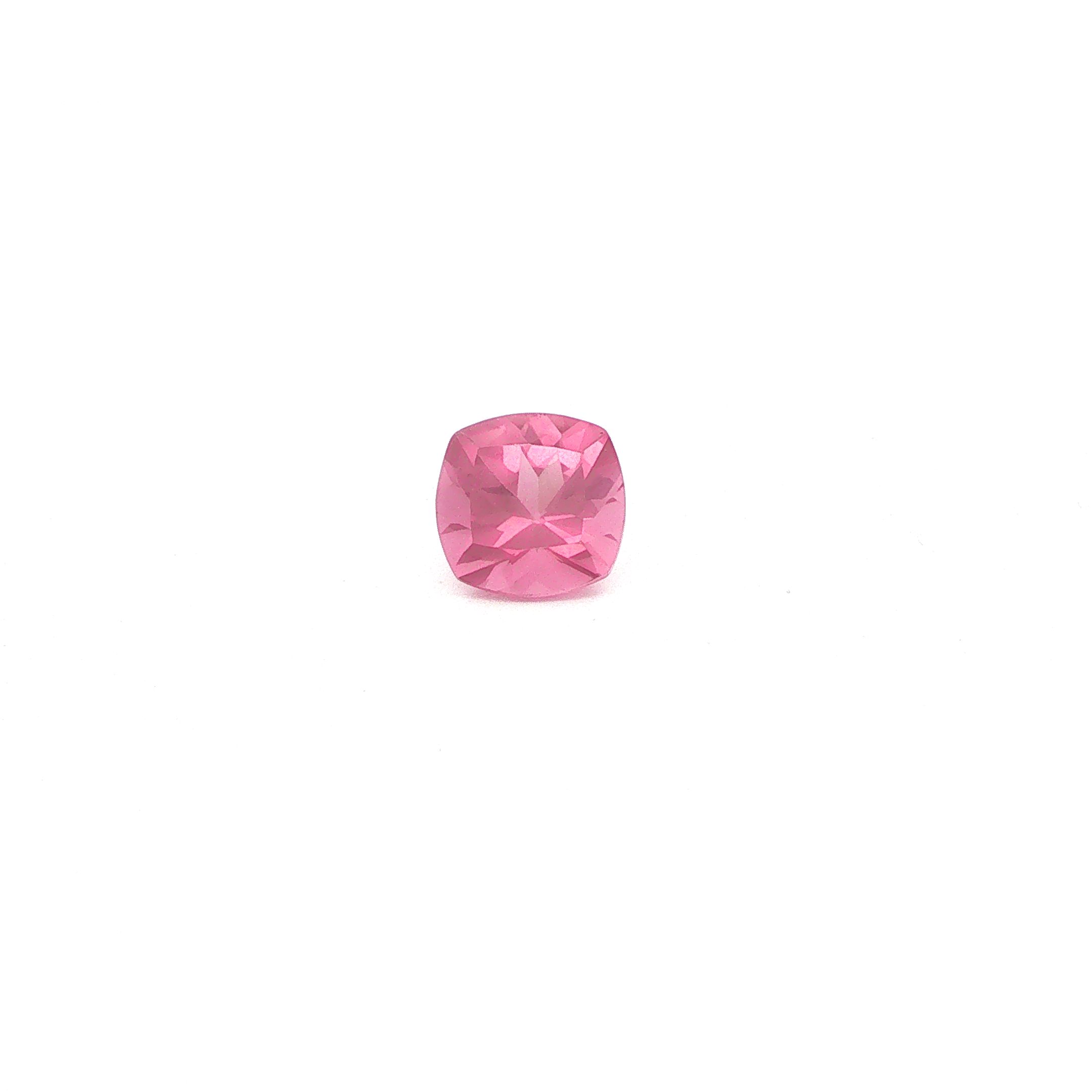 2.66 ct Cushion spinel
