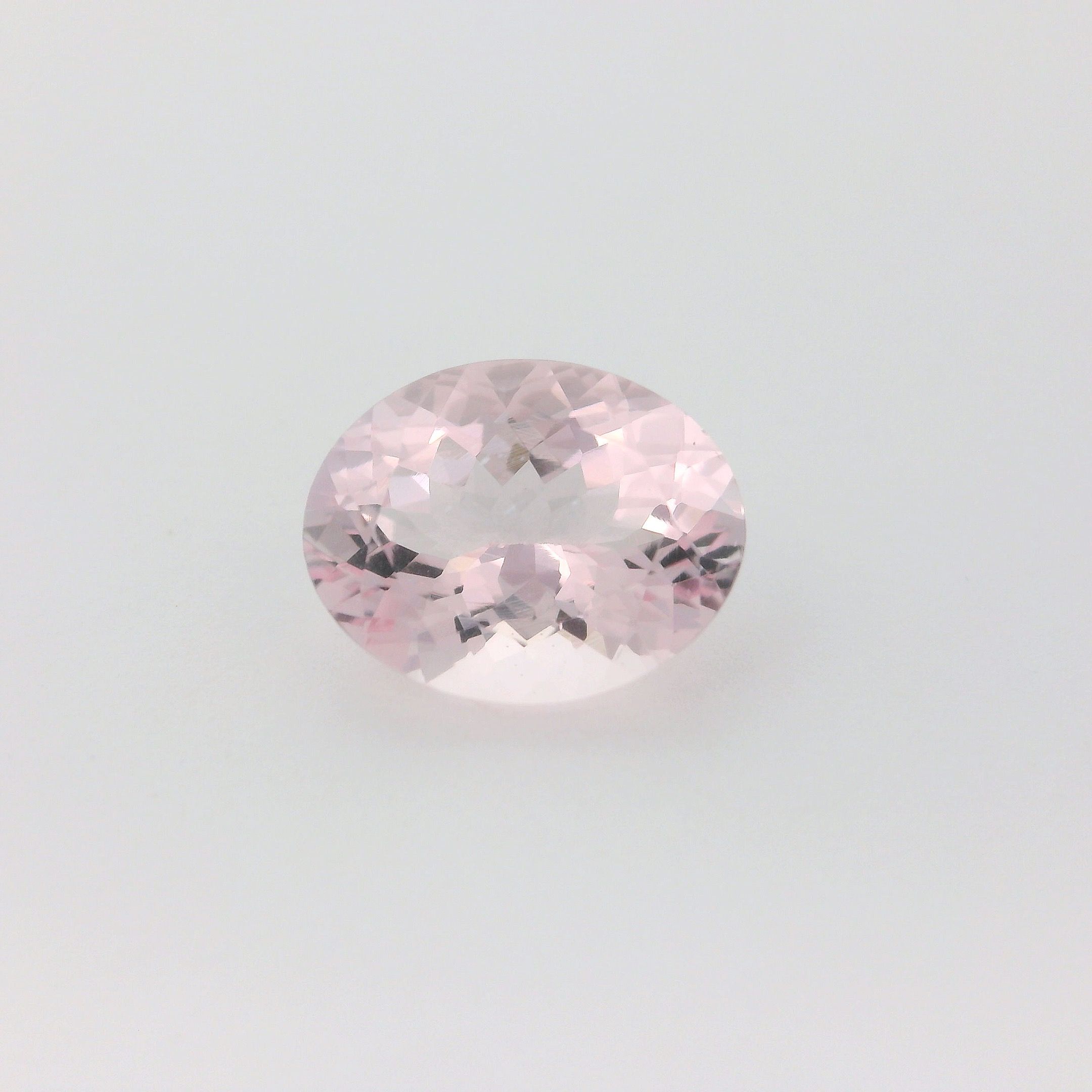 2.39 ct Oval morganite
