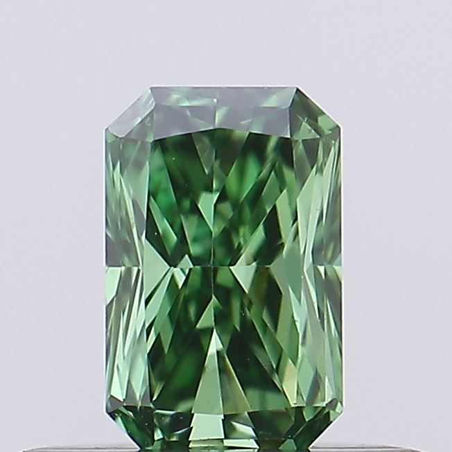 0.24 CT Fancy Vivid Green RADIANT
