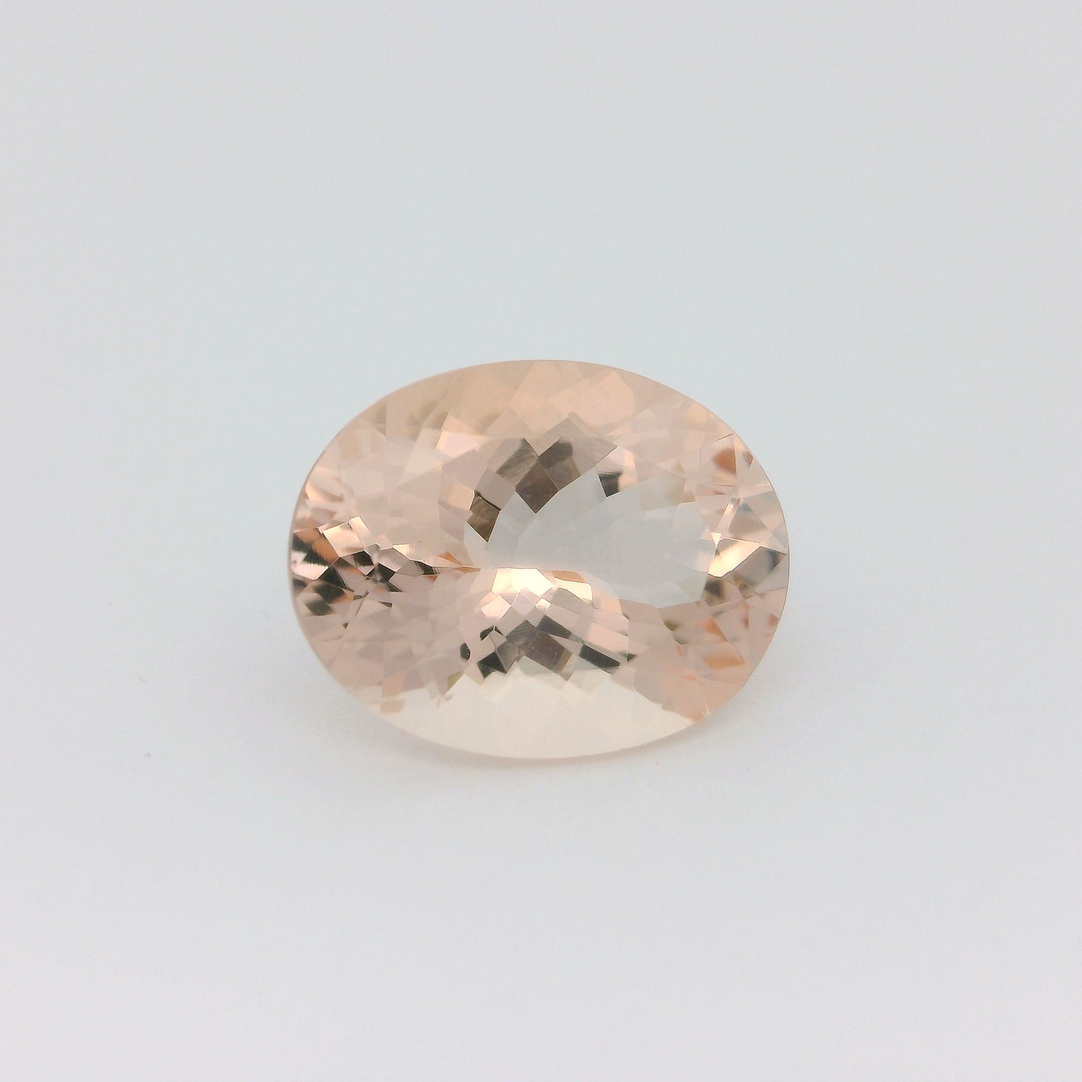 Morganit 3,59 ct, różowy, szlif owalny