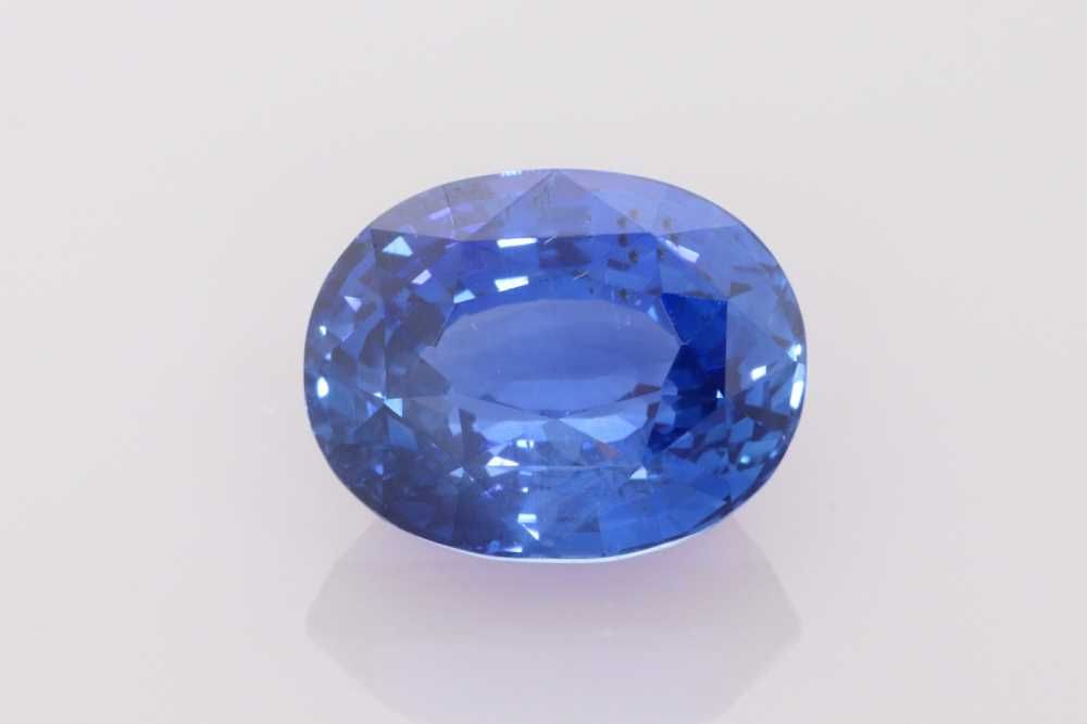 Szafir 4,69 ct, niebieski, szlif owalny