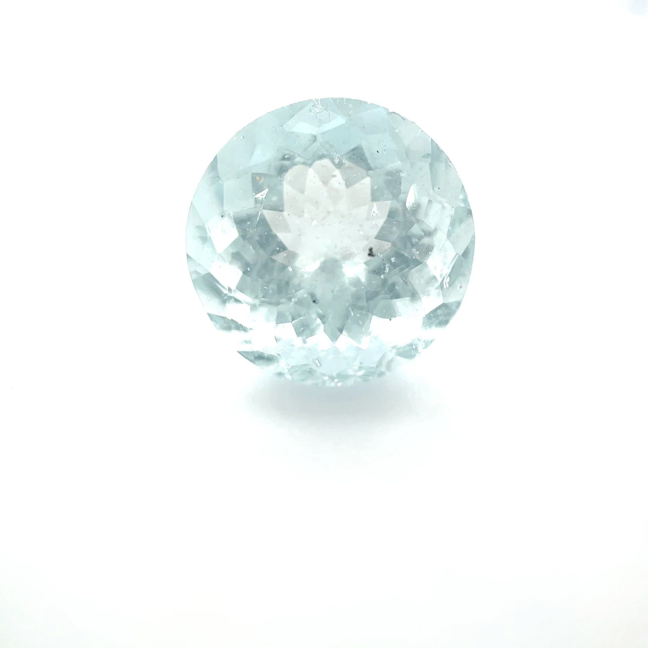 Akwamaryn 5,88 ct, niebieski, szlif okrągły