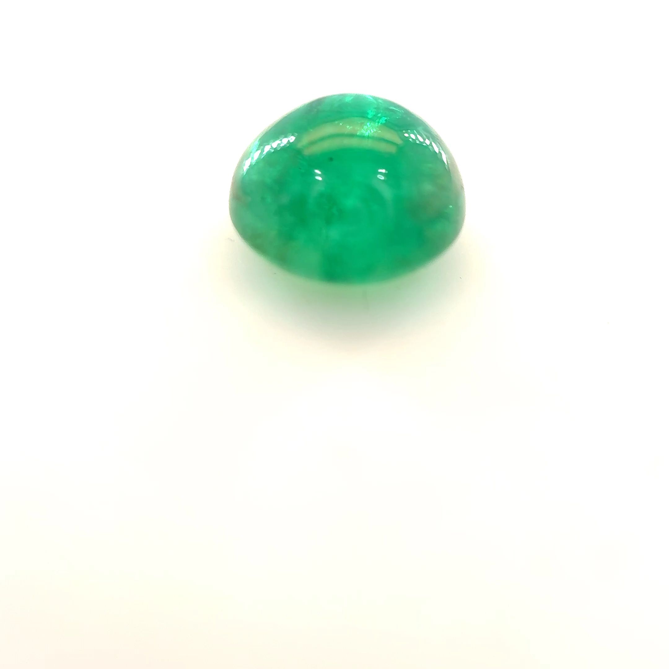 Szmaragd 1,86 ct, zielony, kaboszon