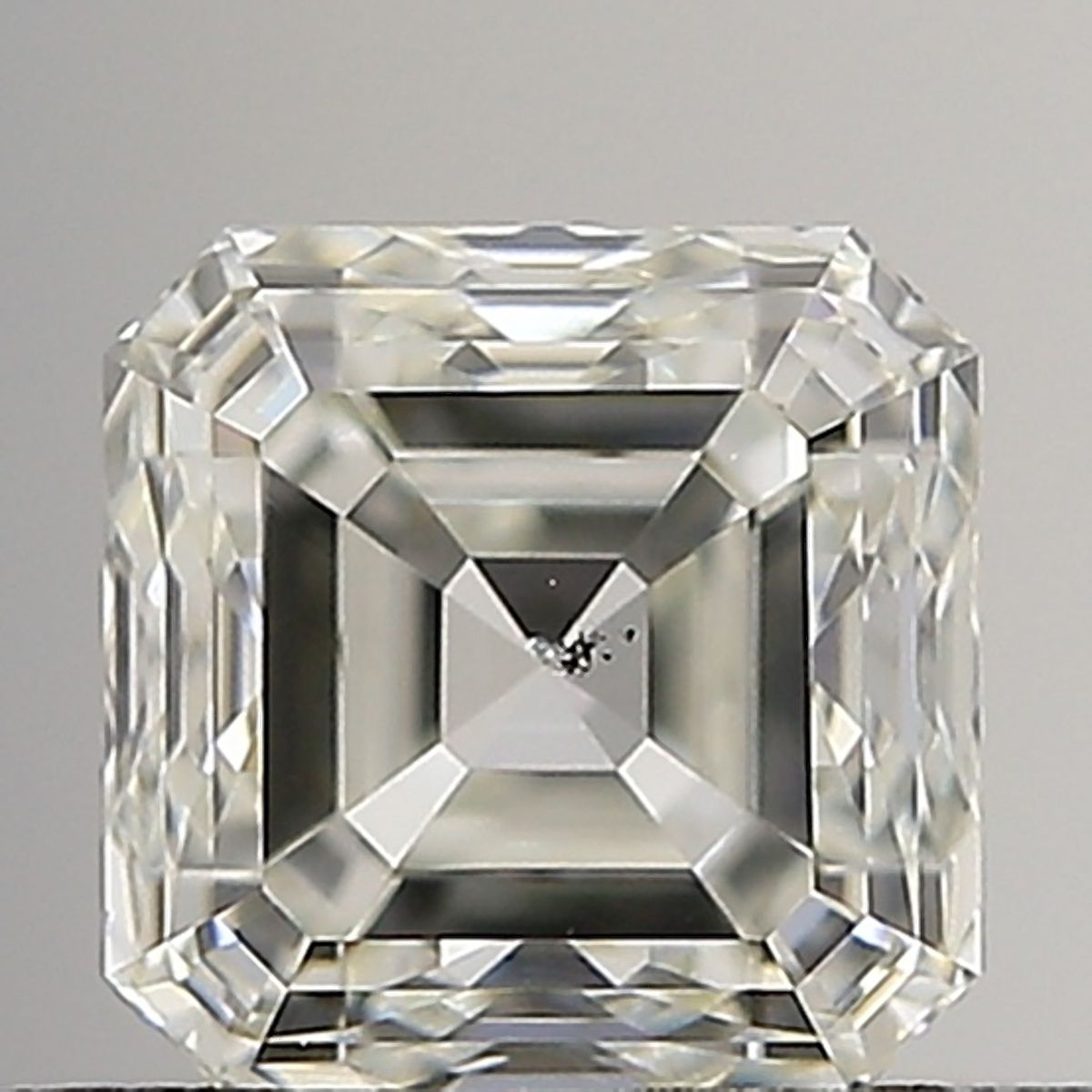 Prírodný diamant štvorcový...