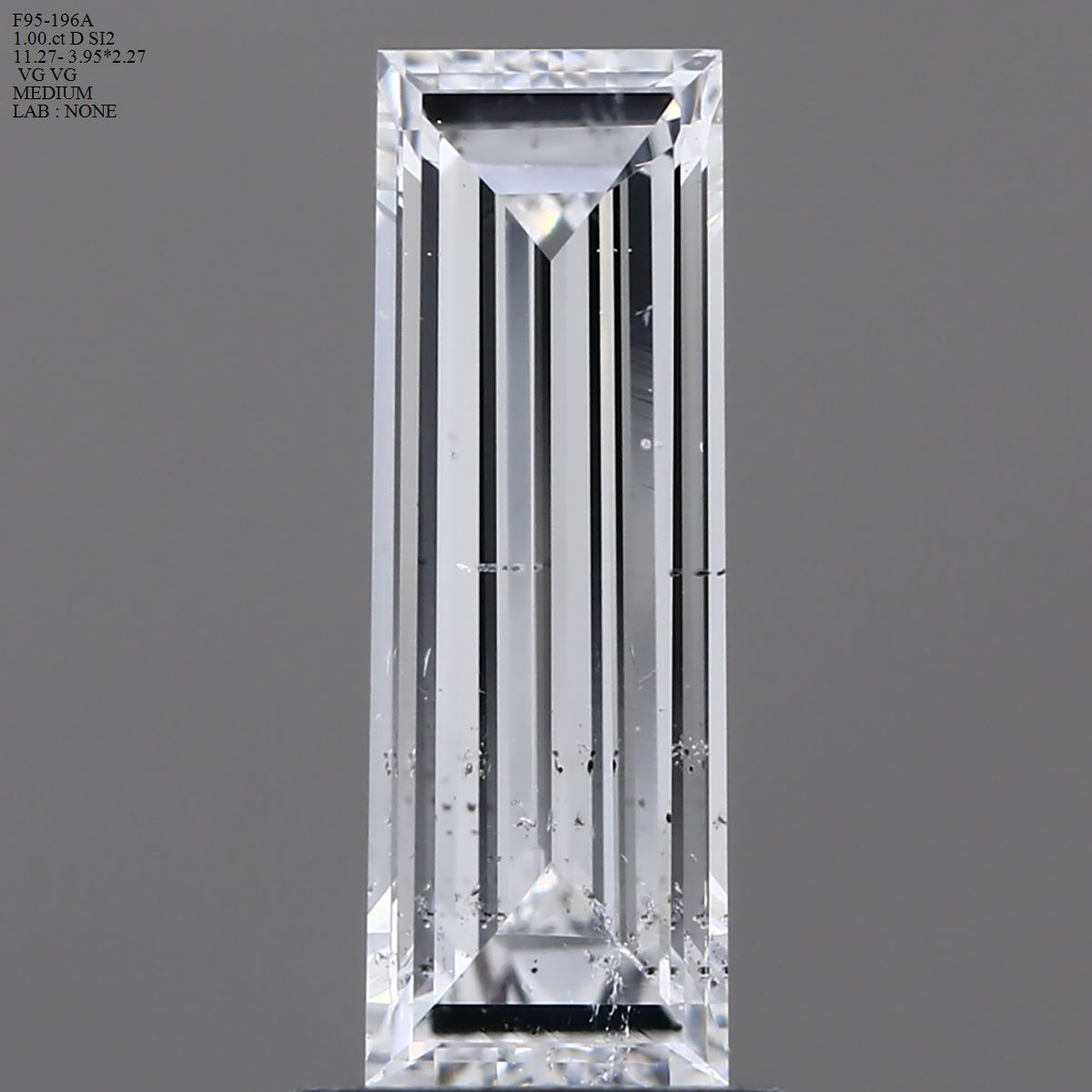 Prírodný diamant bageta,...