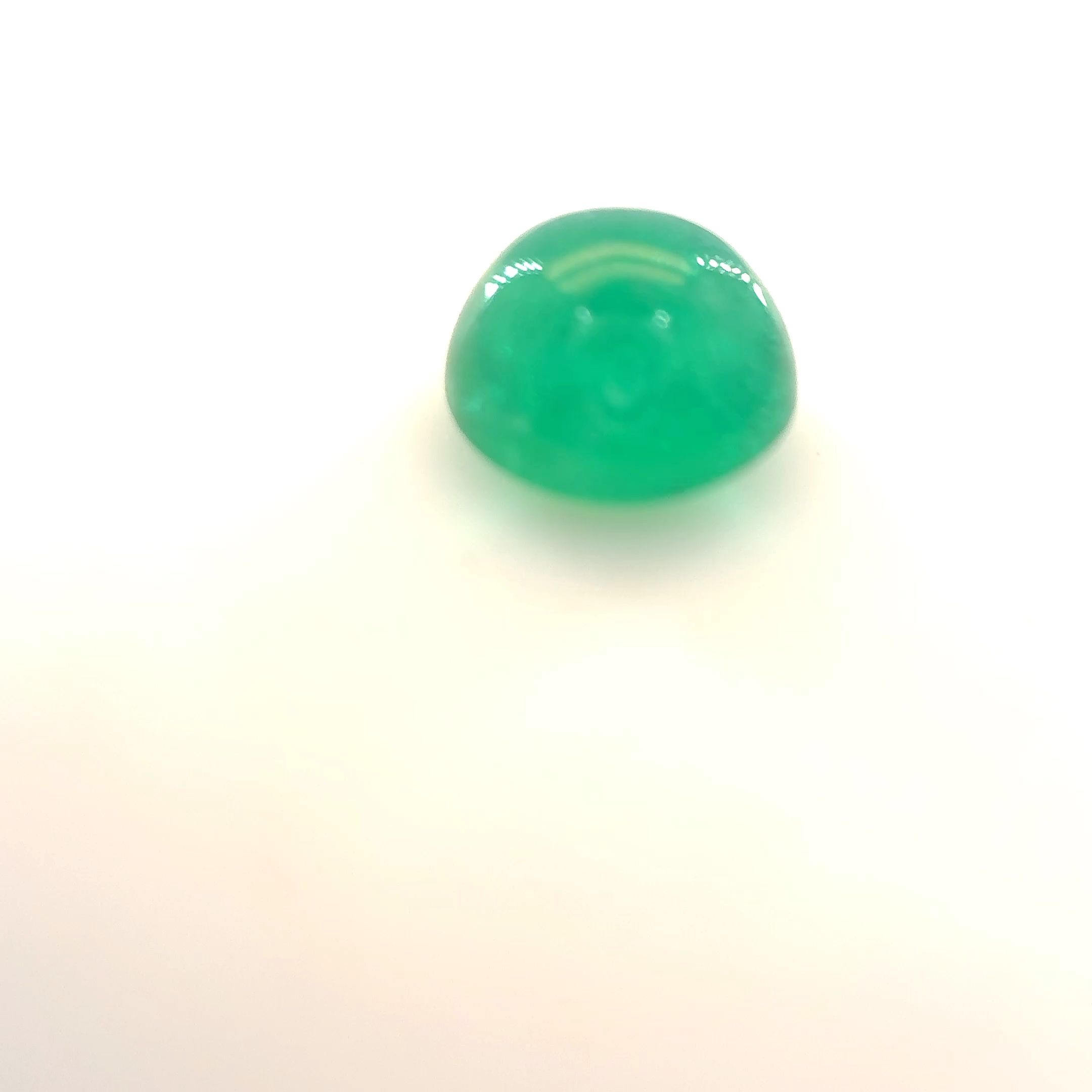 Szmaragd 1,30 ct, zielony, kaboszon