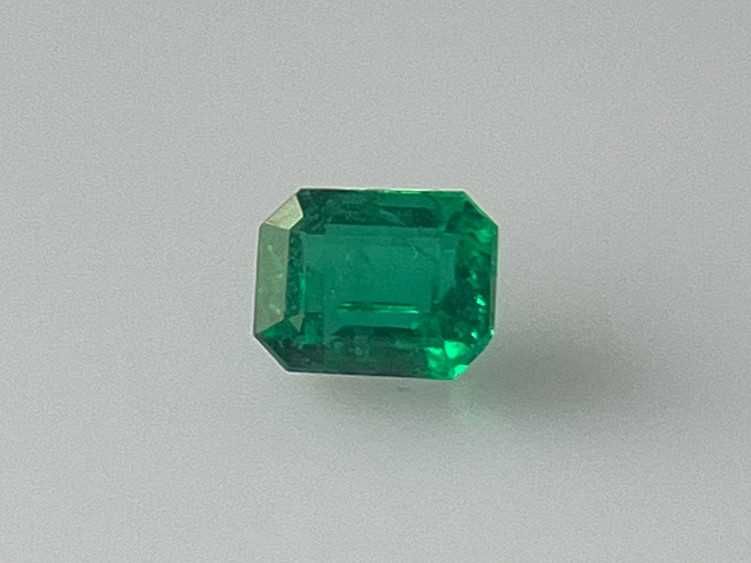 0.89 ct Emerald