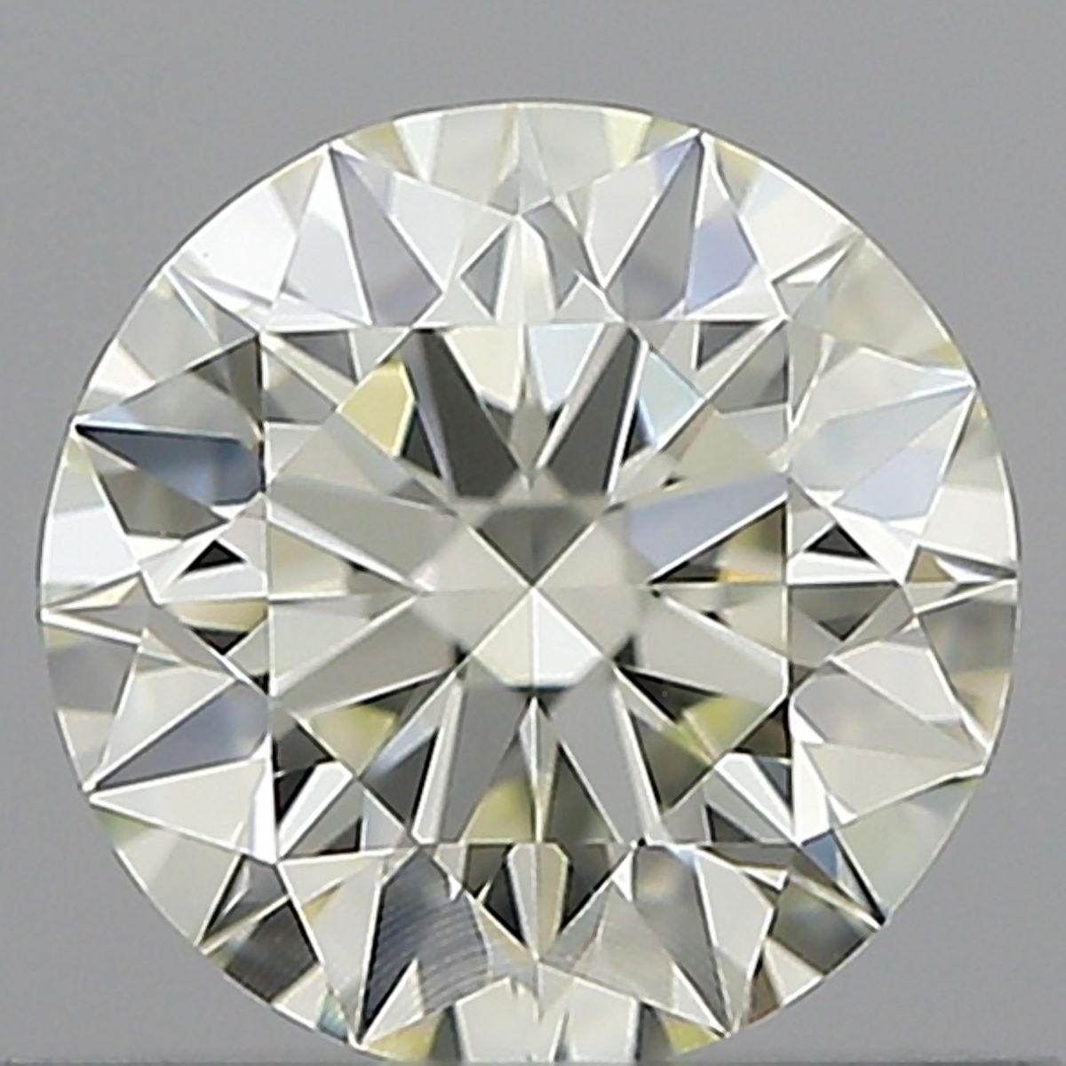 Prírodný diamant okrúhly...