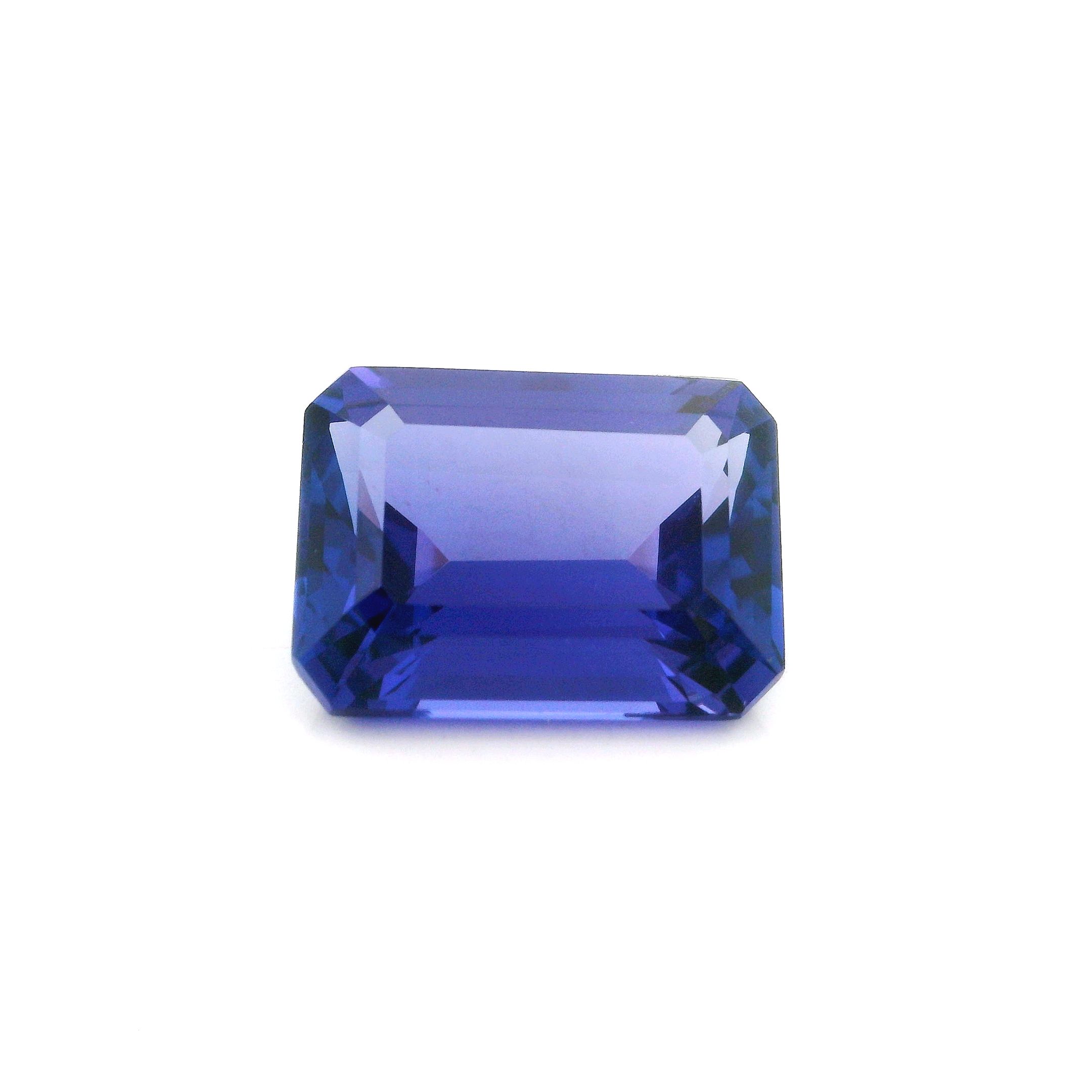 8.81 ct Tanzanite