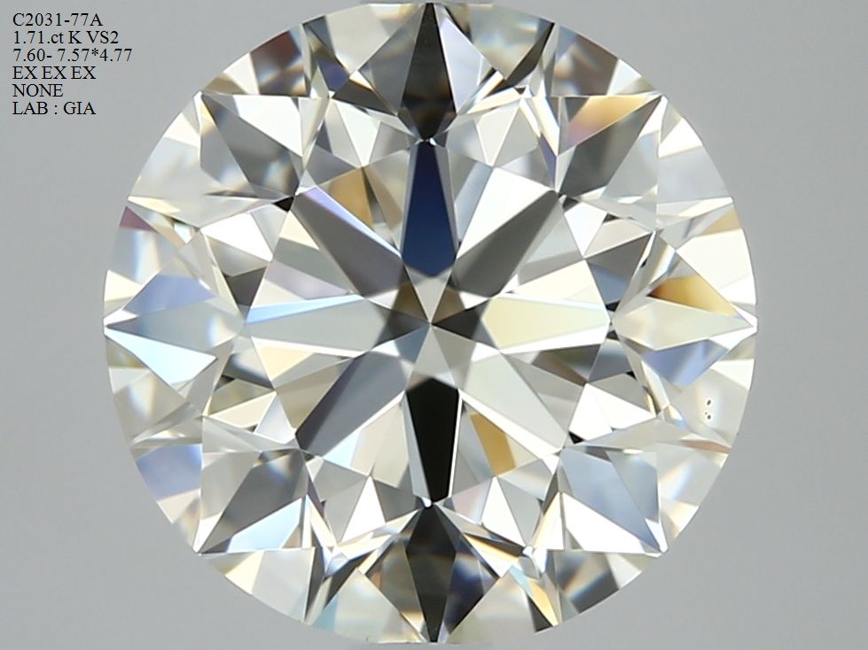 Prírodný diamant okrúhly...