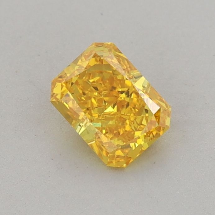 0.48 CT Fancy Vivid Yellow RADIANT