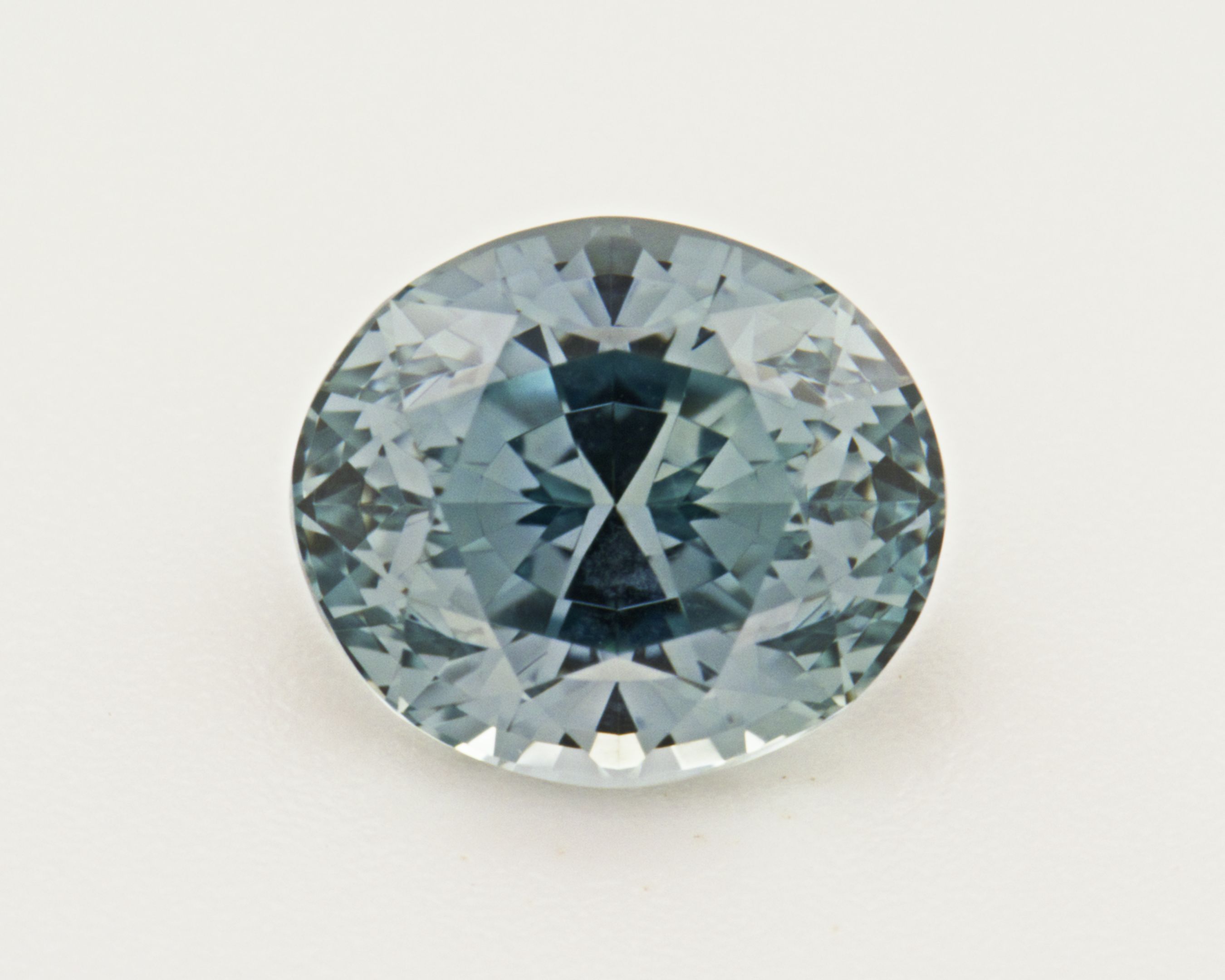 Szafir 1,32 ct, morski, szlif owalny