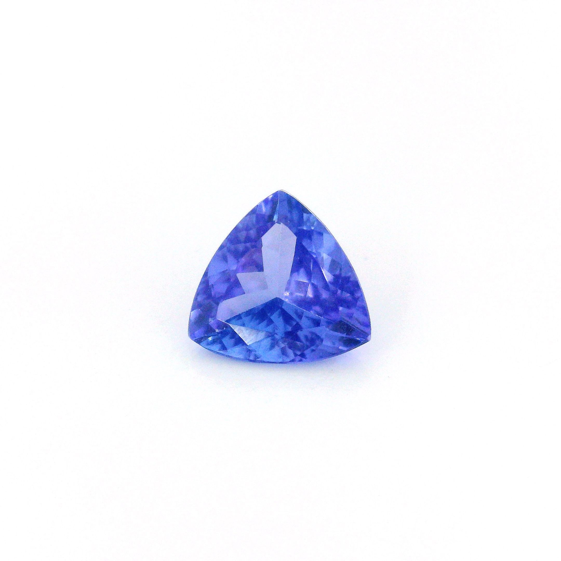 1.6 ct Triangular tanzanite