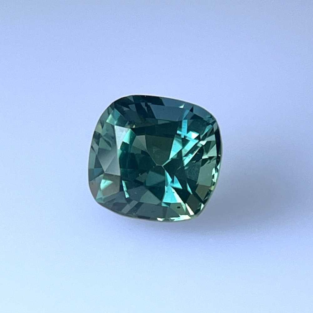 2.29 ct Sapphire