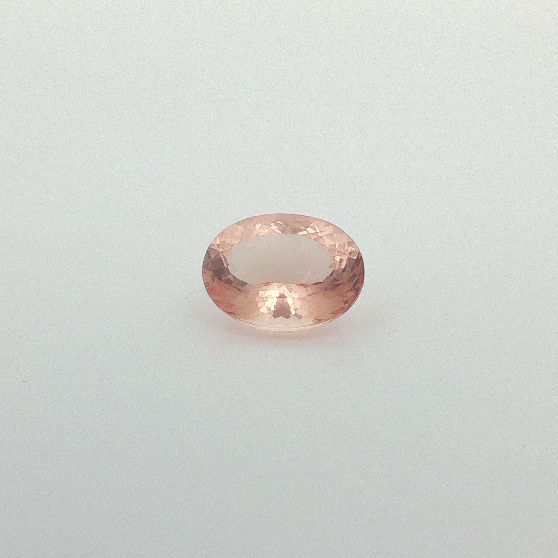 7.08 ct Oval Morganite