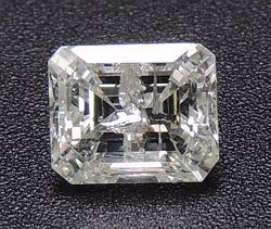 Prírodný diamant emerald,...