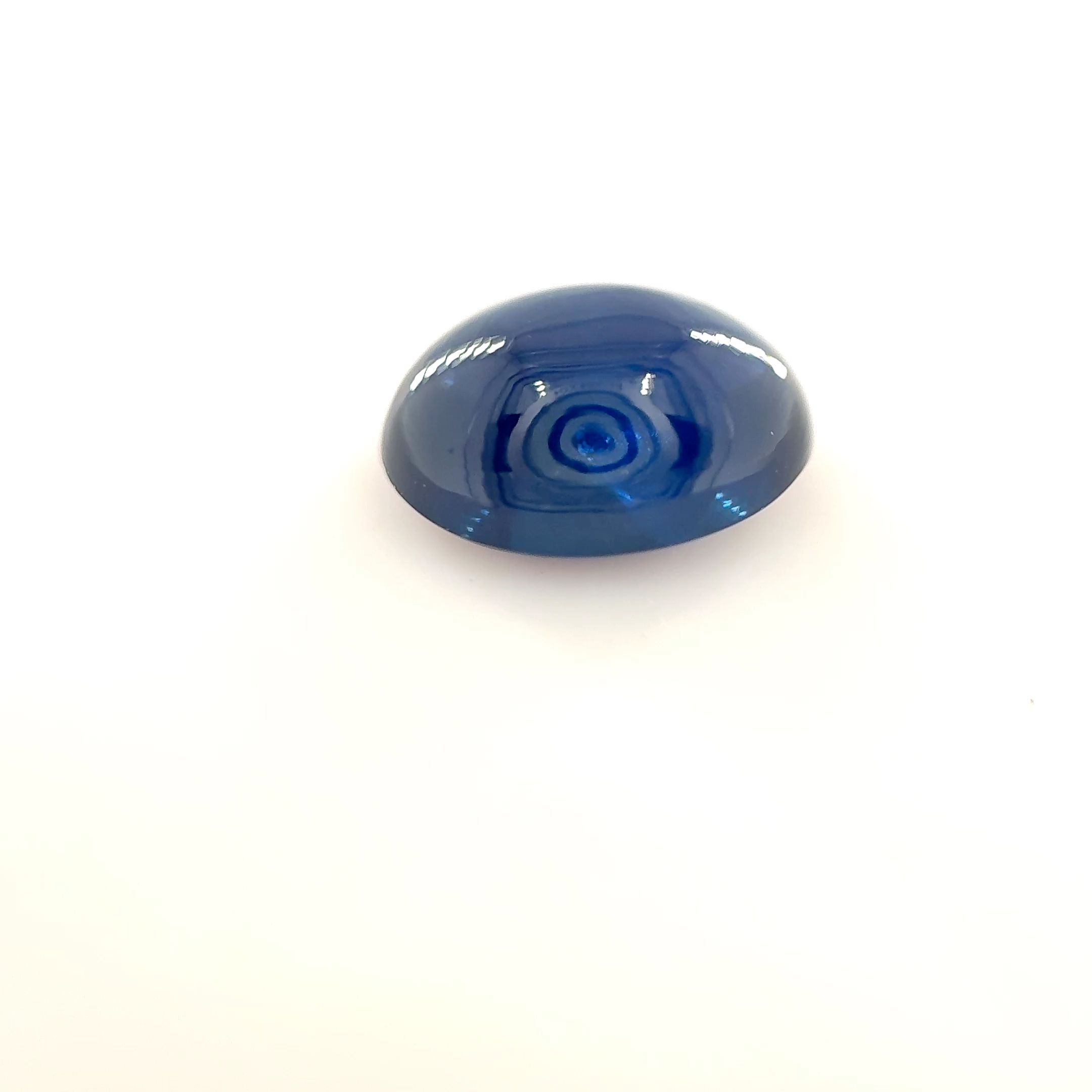 Szafir 2,22 ct, niebieski, kaboszon
