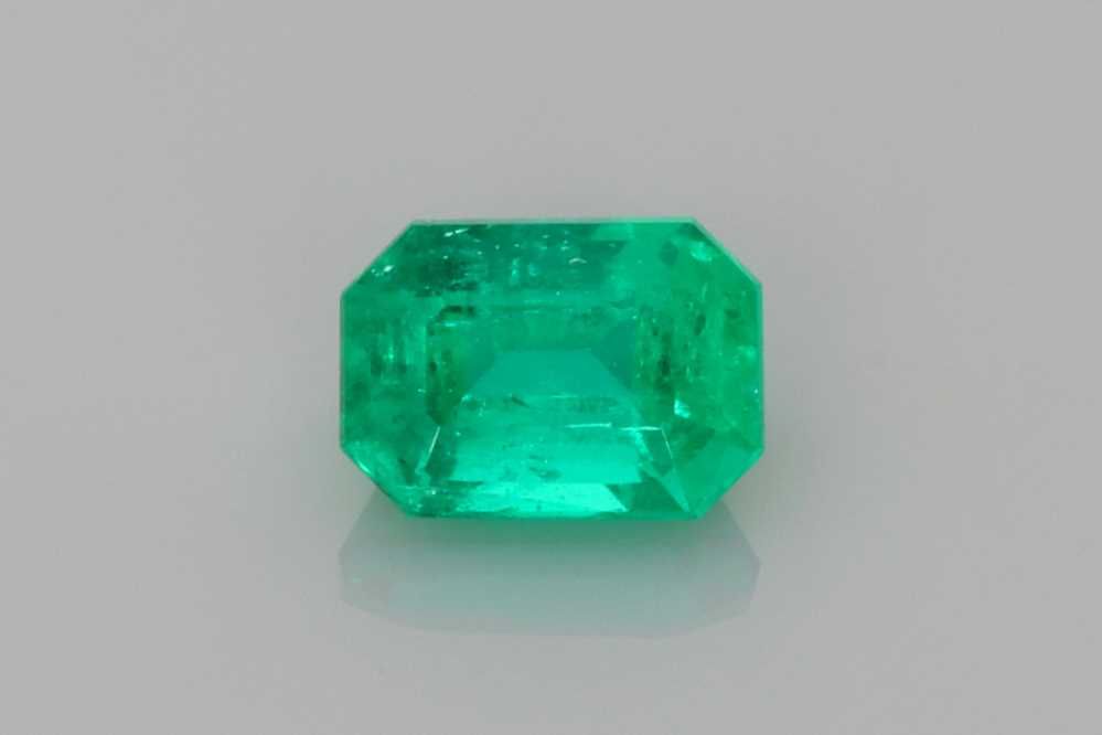 0.42 ct Emerald