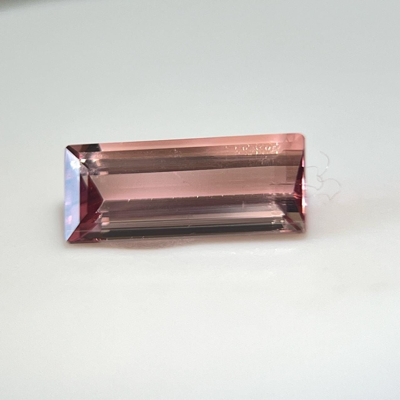 Turmalin 1,25 ct, różowy, szlif bagietka