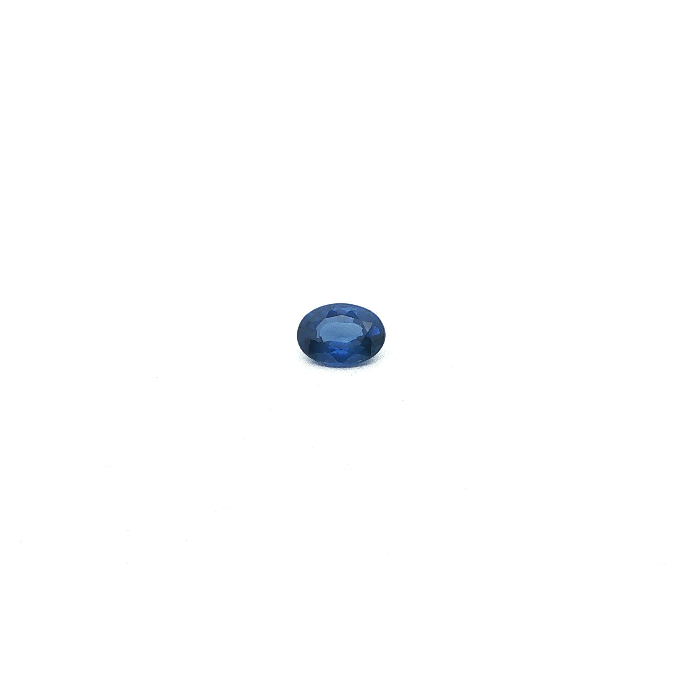 0.86 ct Oval sapphire