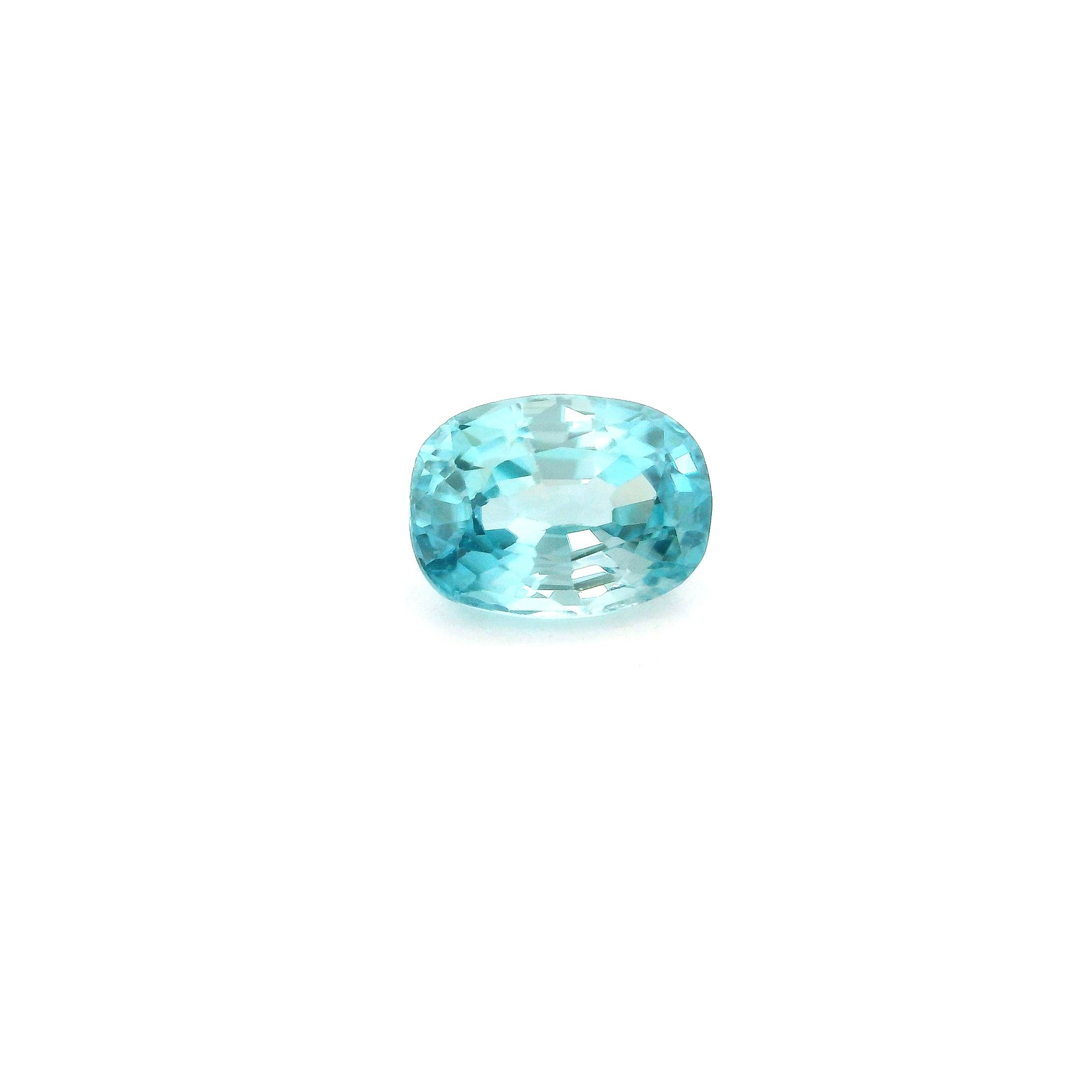 2.03 ct Cushion zircon