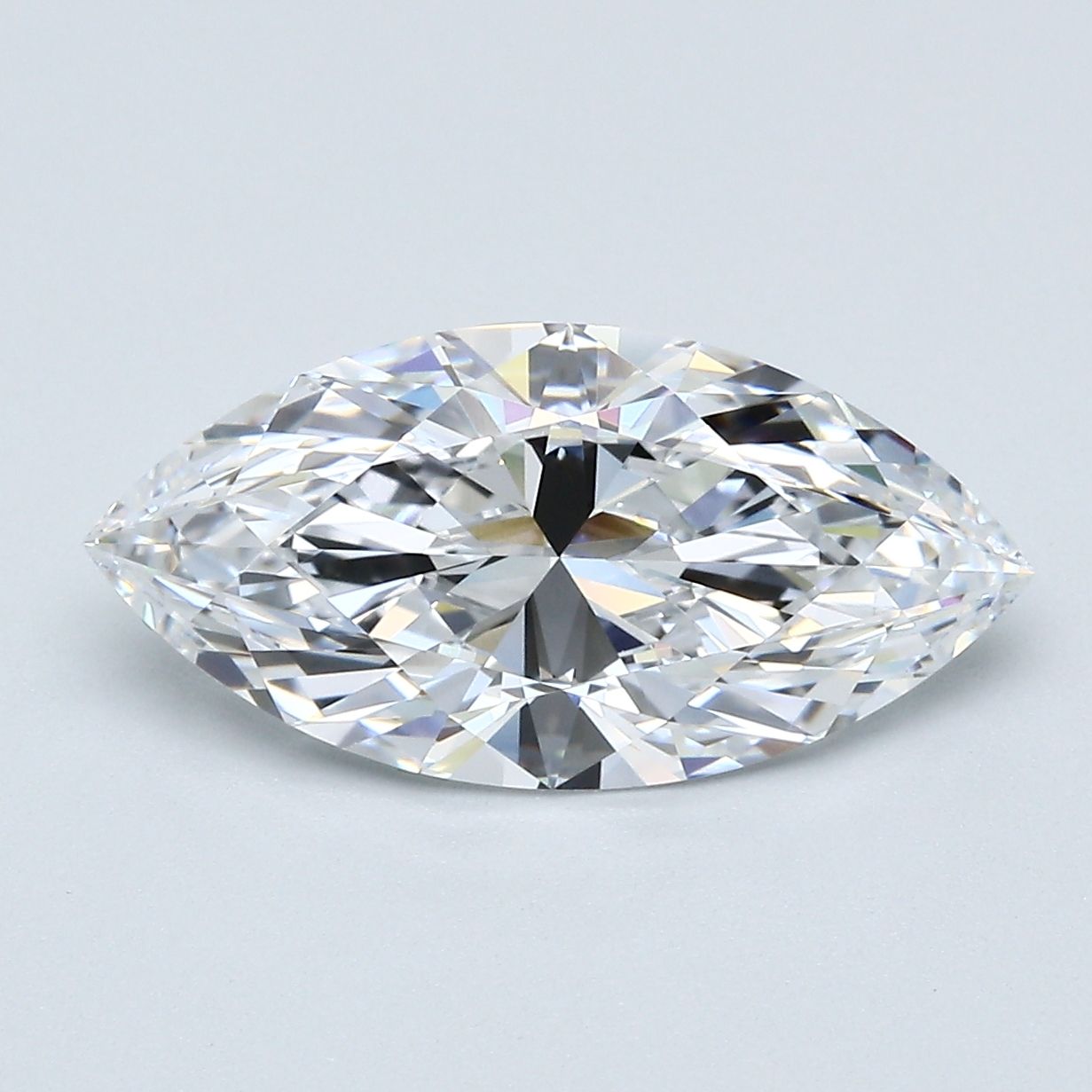 Prírodný diamant markíz,...