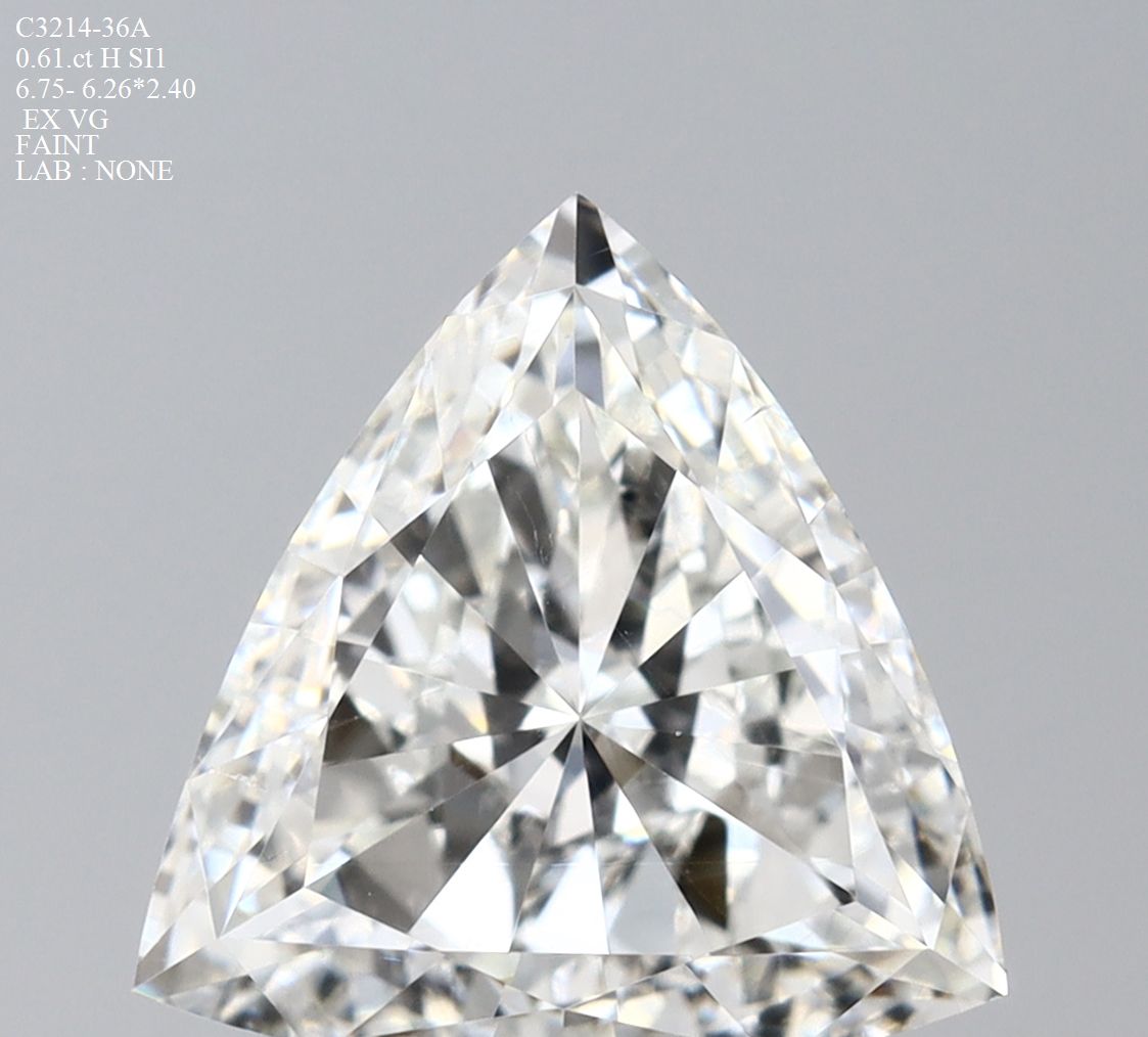 Prírodný diamant triangel,...