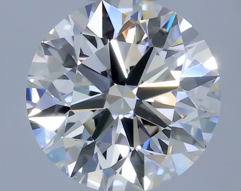 Prírodný diamant okrúhly...