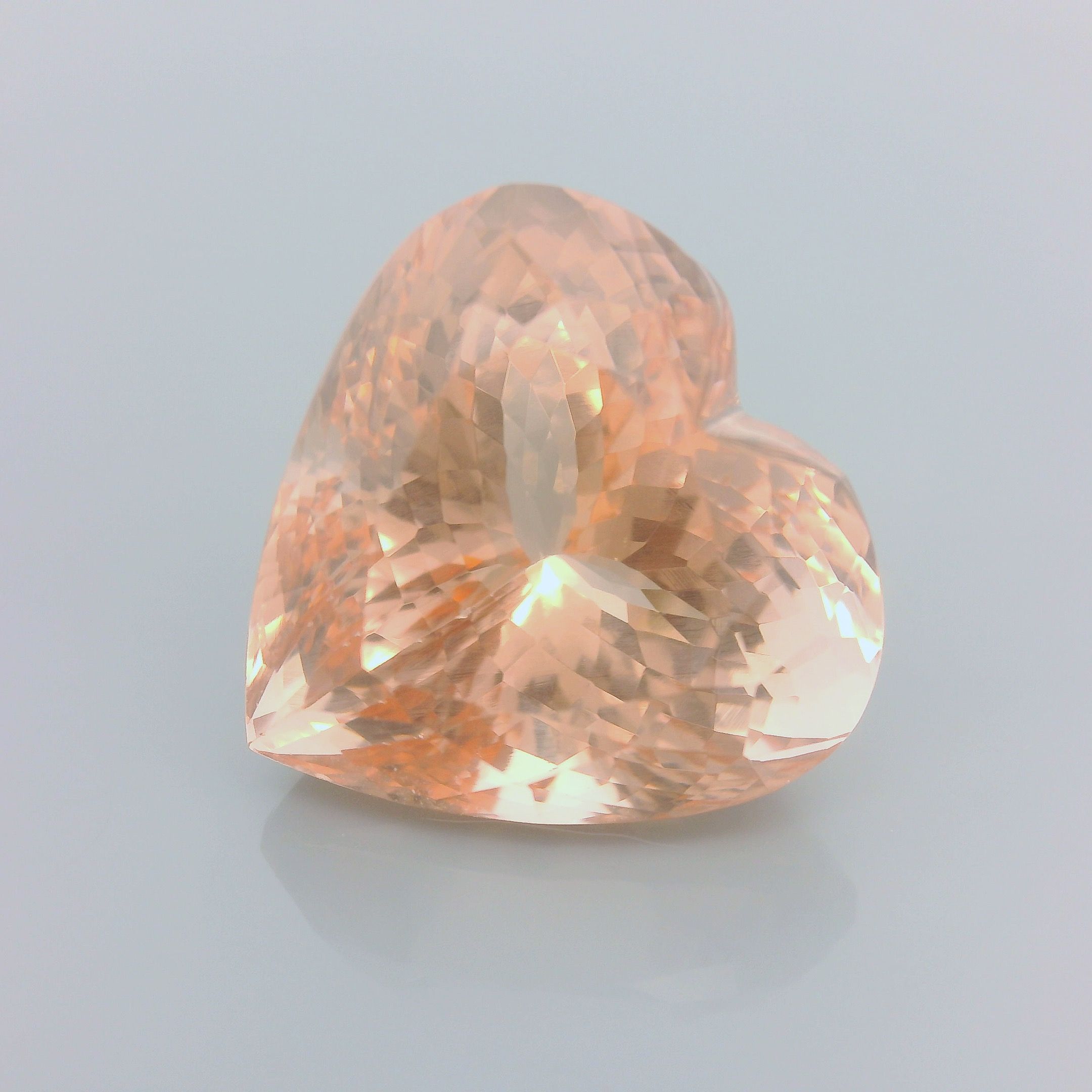 Morganit 10,25 ct, różowy, szlif serce