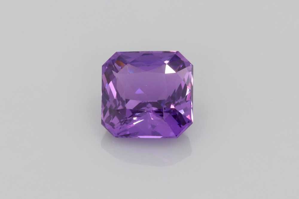 Szafir 1,55 ct, purpurowy, szlif asscher
