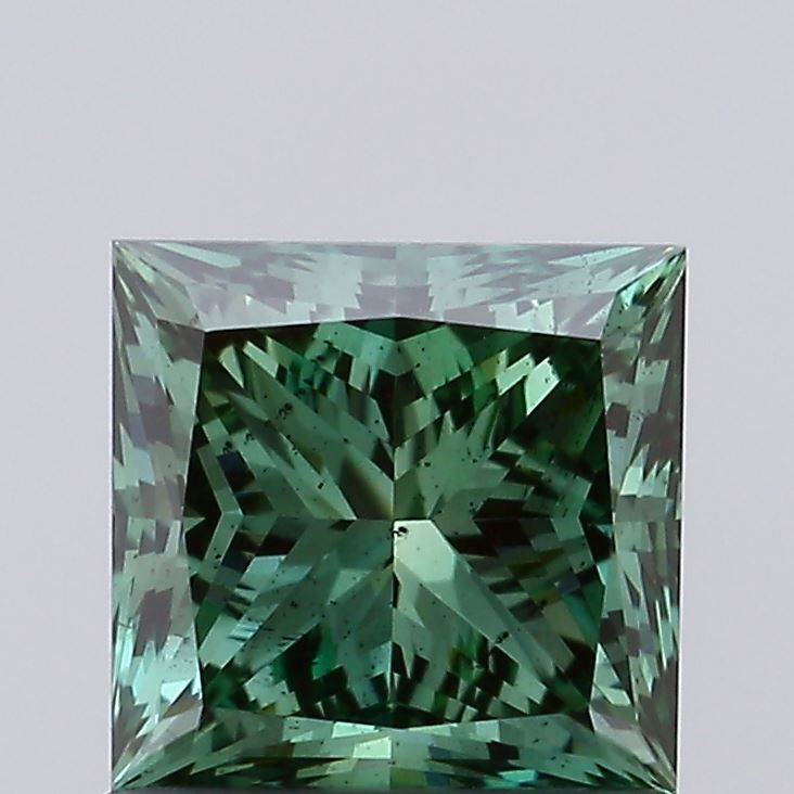 0.71 CT Fancy Vivid Green PRINCESS