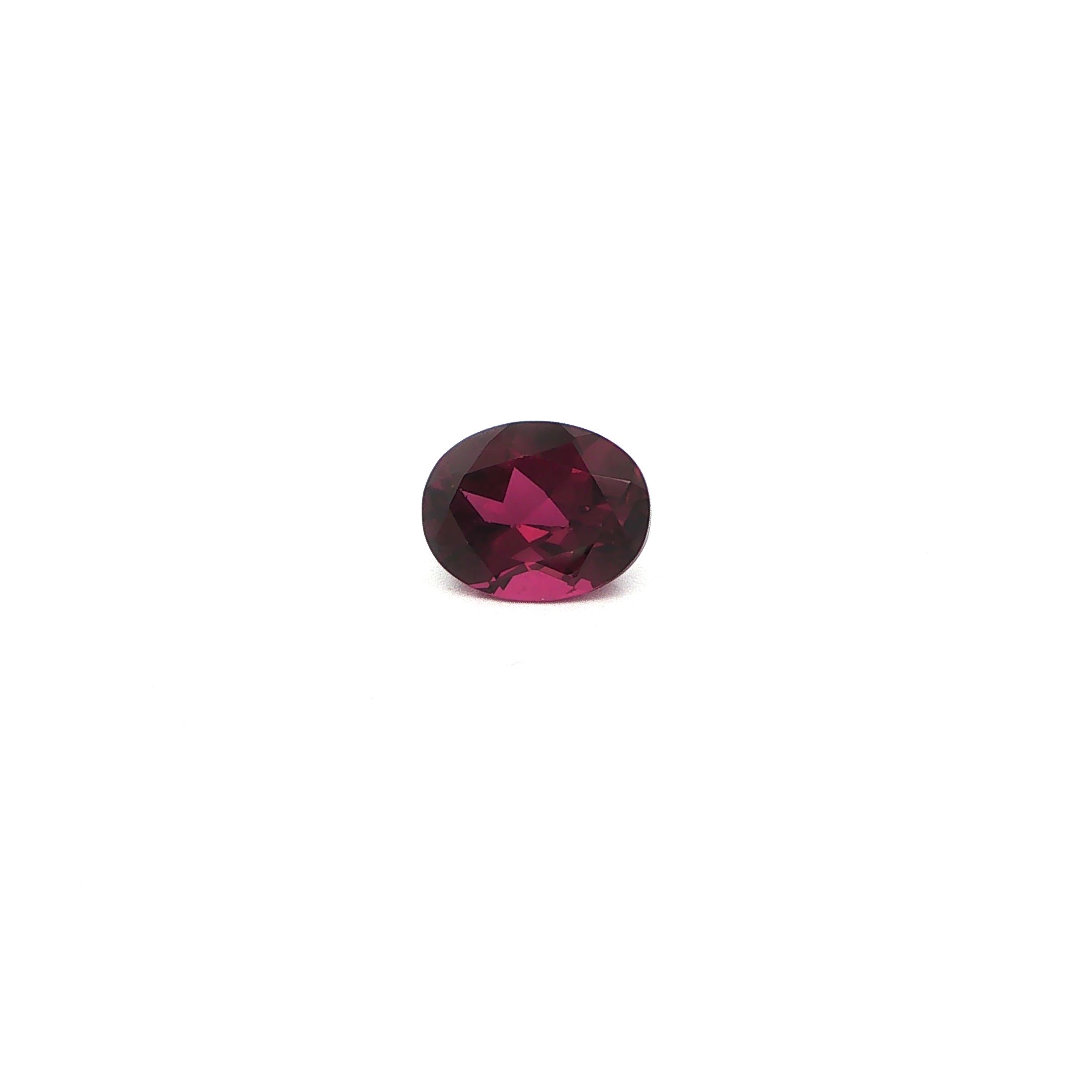 3.39 ct Oval garnet