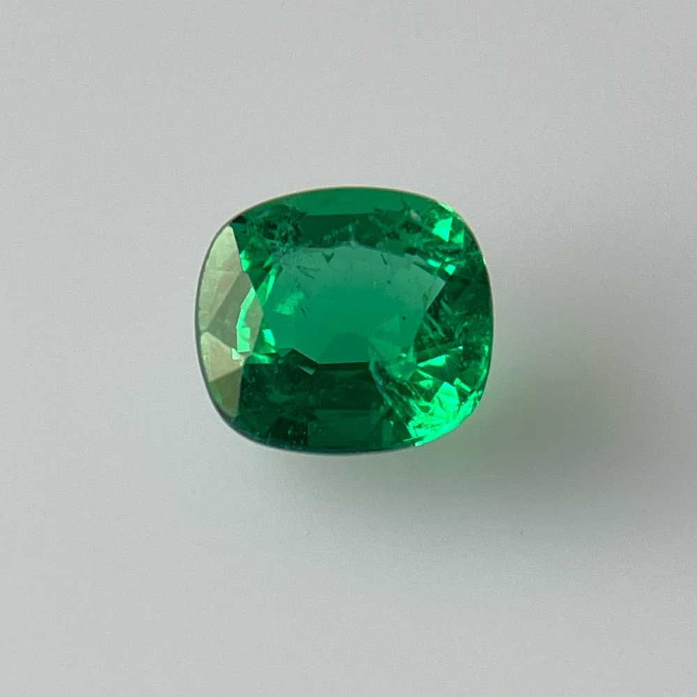 1.56 ct Cushion emerald