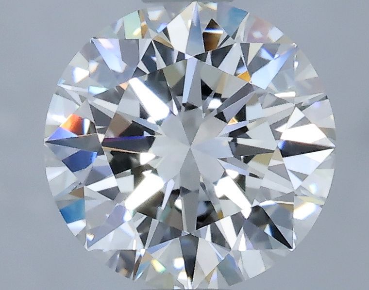 Prírodný diamant okrúhly...