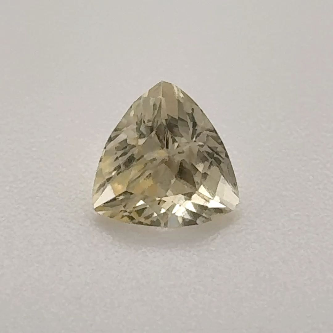 0.56 ct Topaz