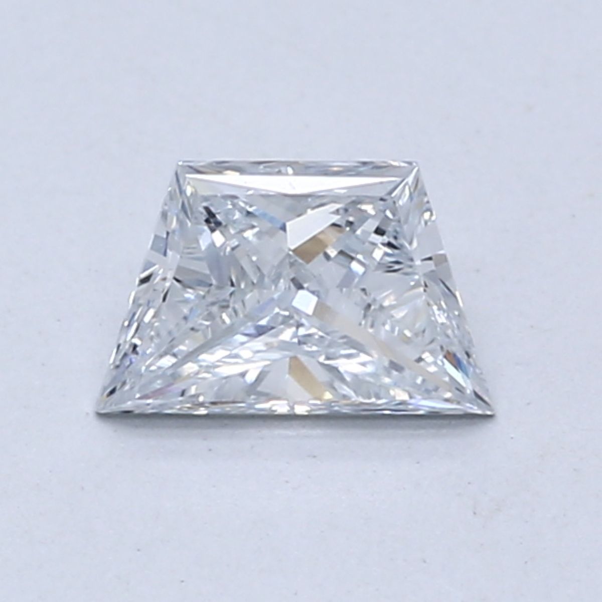 0.64 CT Light Blue TRAPEZOID