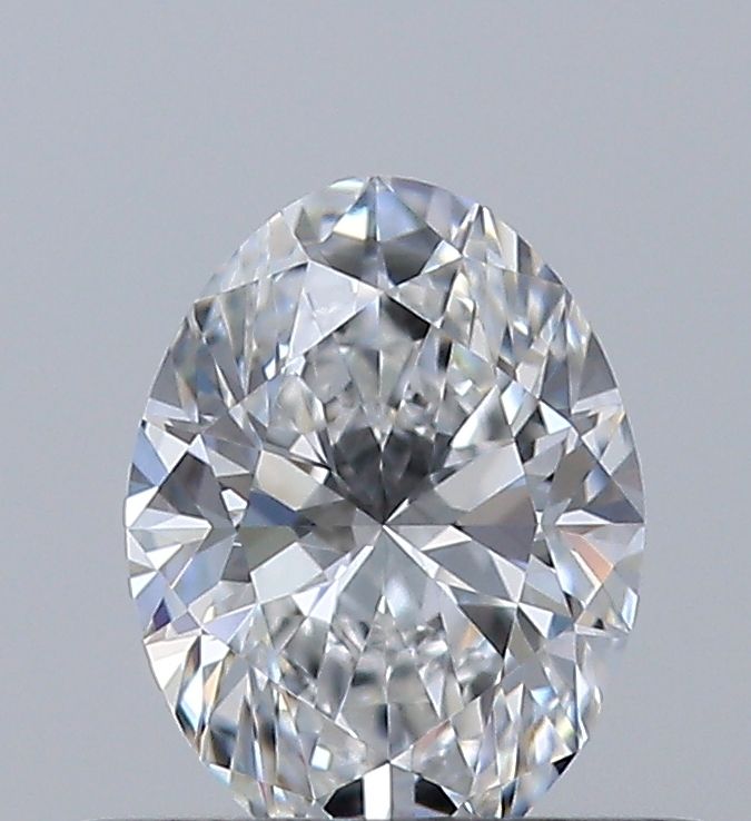 Prírodný diamant oval,...