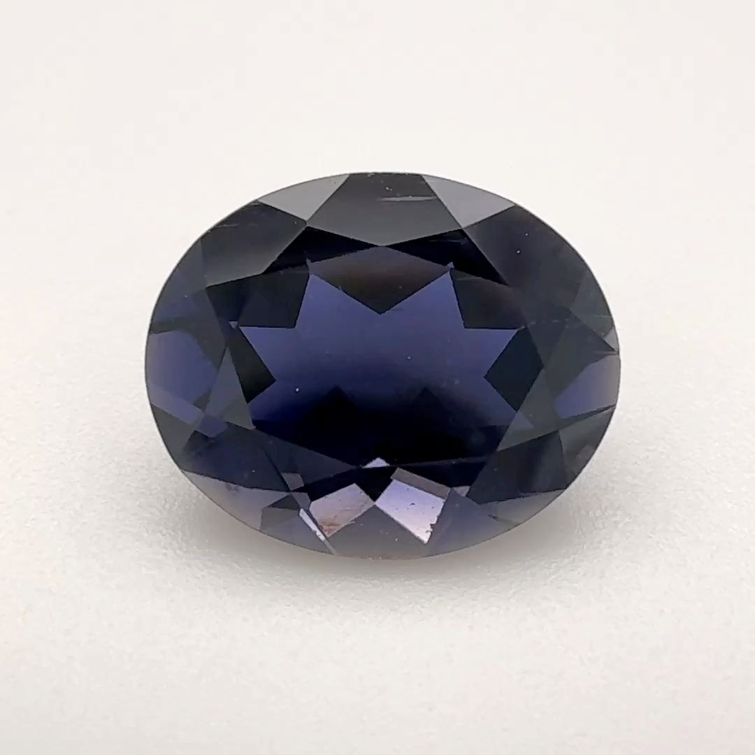 Iolit 2,92 ct, niebieski, szlif owalny