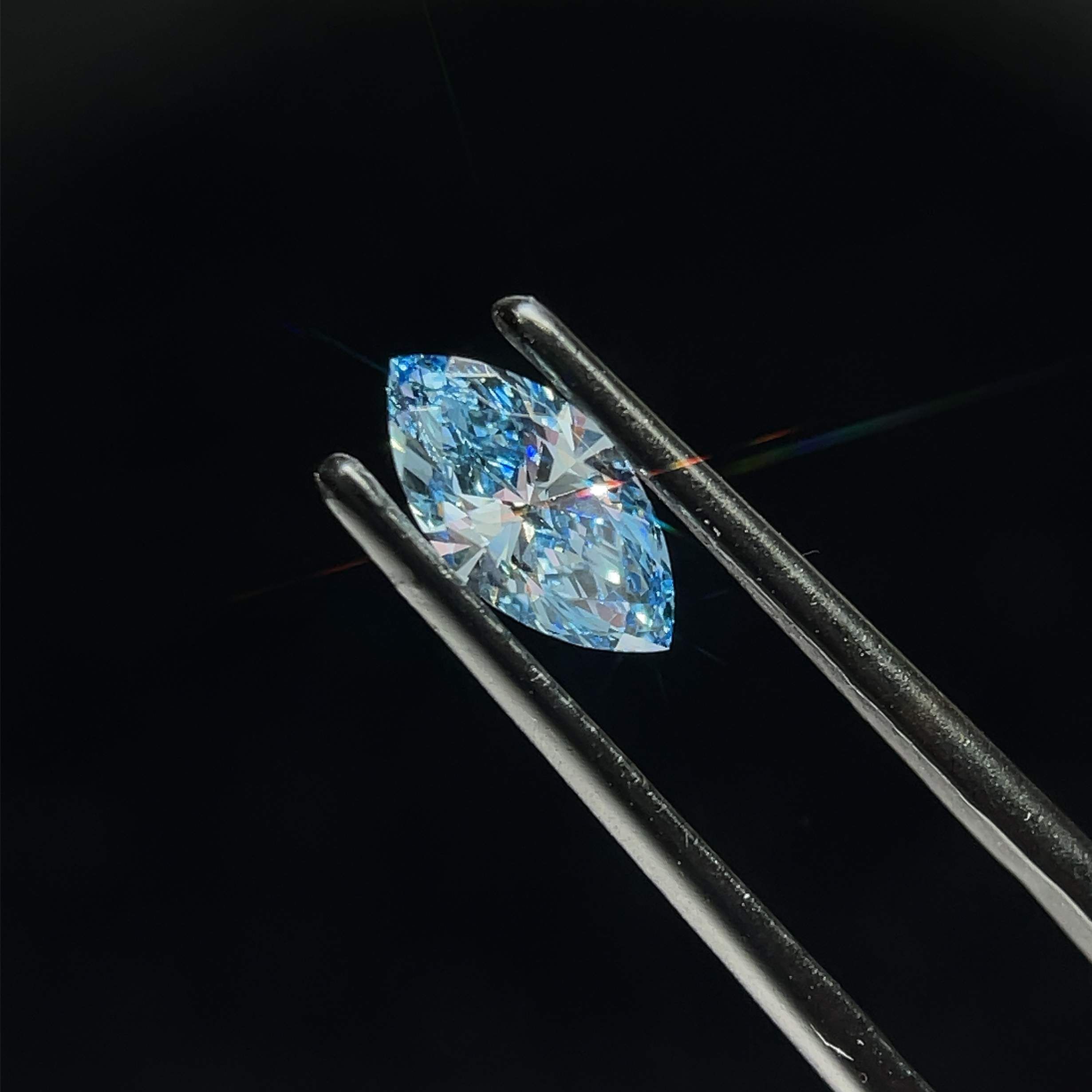 0.71 CT Fancy Vivid Blue MARQUISE