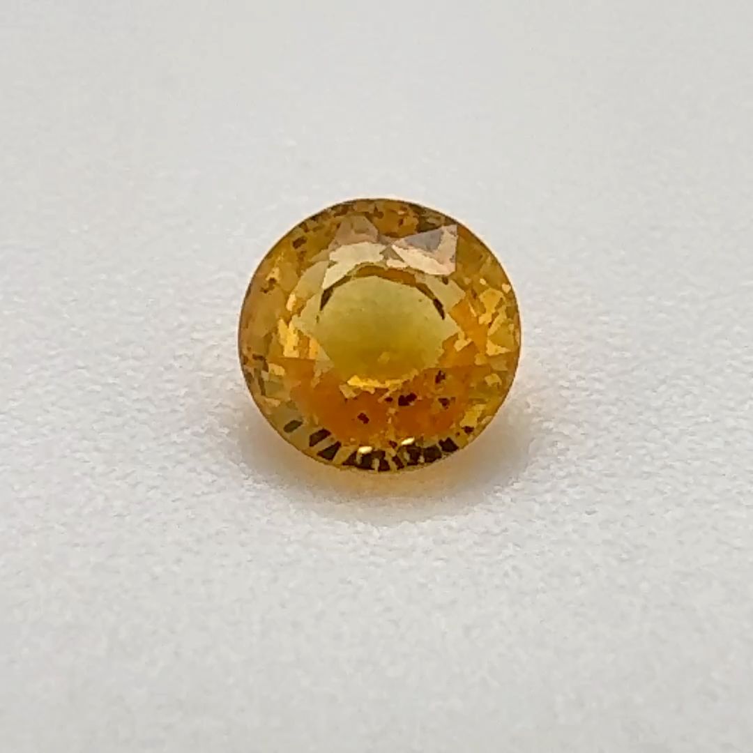0.43 ct Sapphire