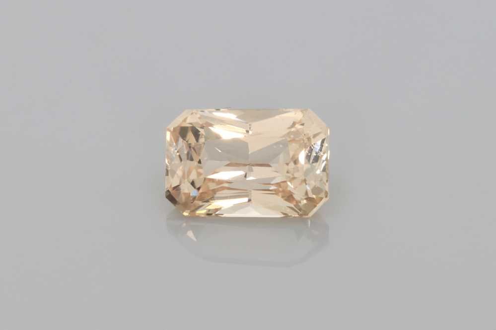 2.08 ct Sapphire