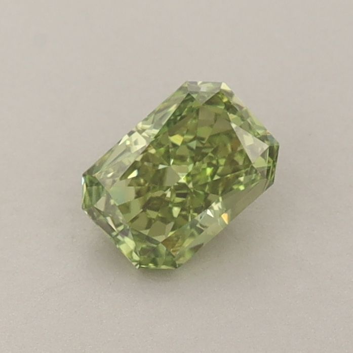 0.44 CT Fancy Vivid Green RADIANT