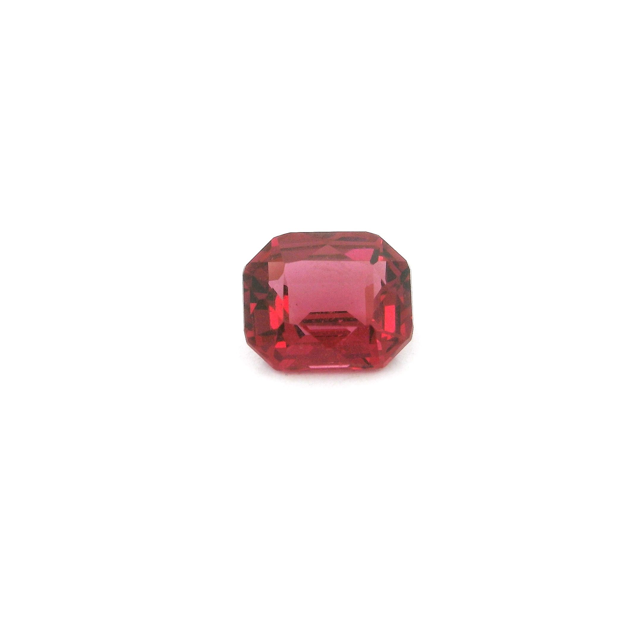 1.37 ct Octagonal garnet