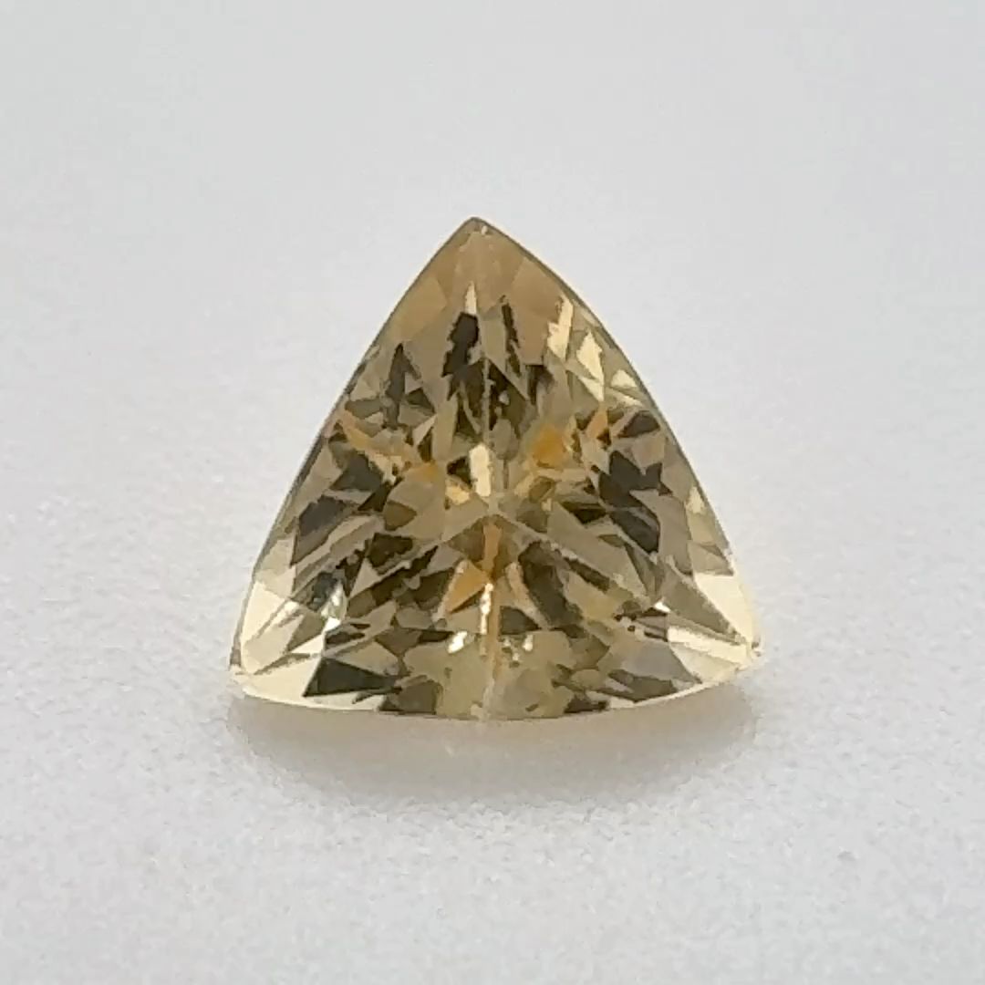 0.89 ct Topaz
