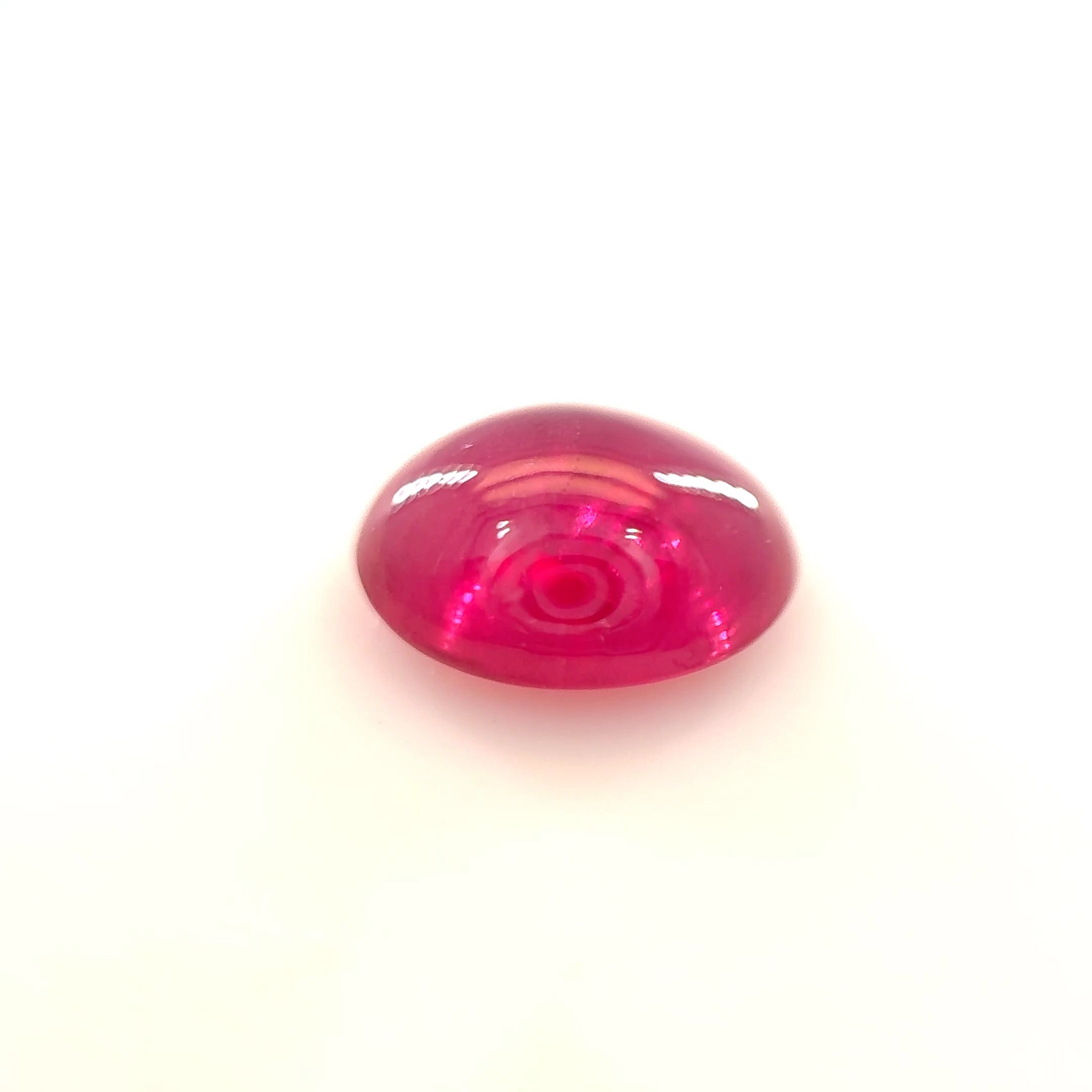 Rubin 1,70 ct, czerwony, kaboszon