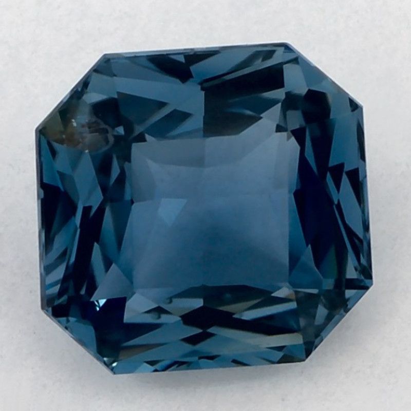 2.01 ct Sapphire