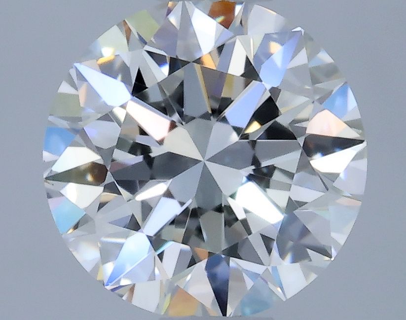 Prírodný diamant okrúhly...