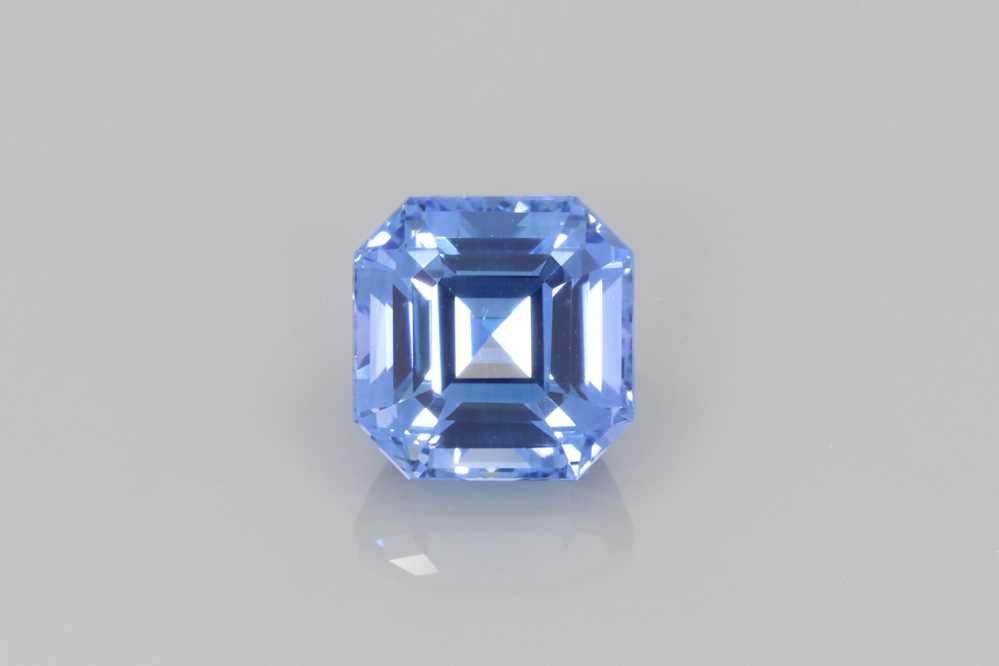 2.02 ct Sapphire